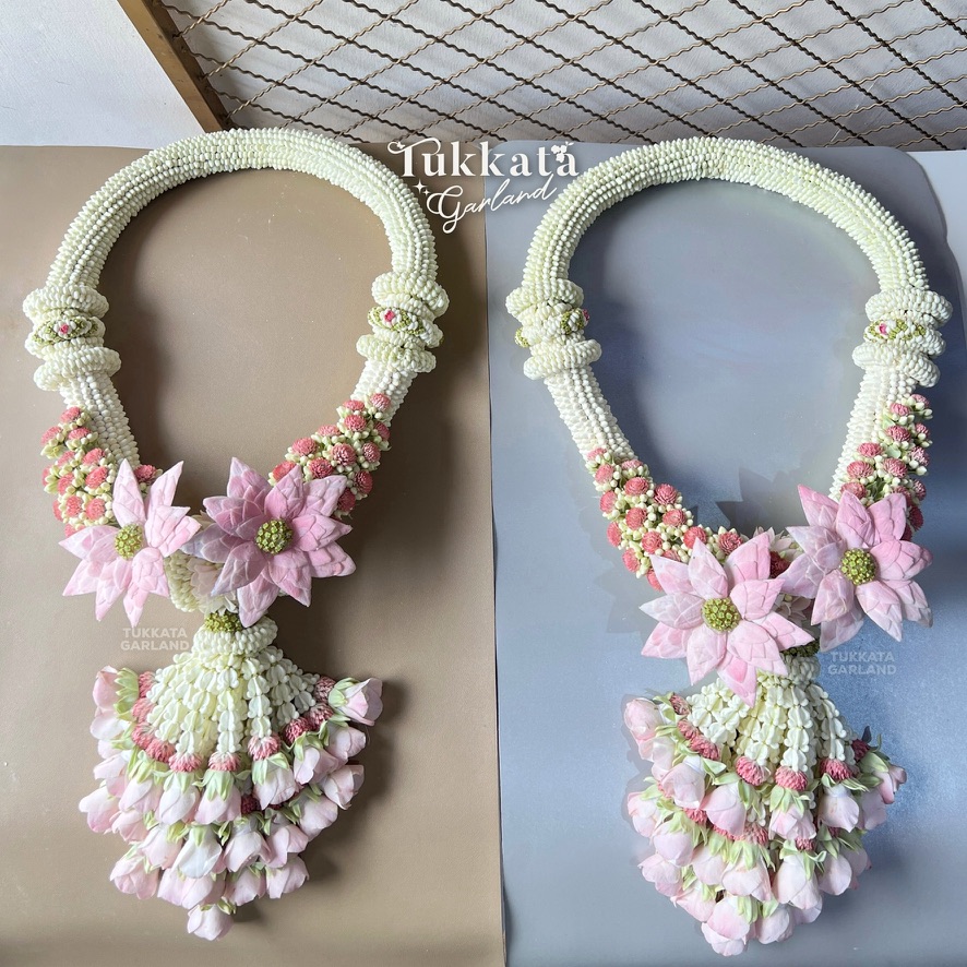 fresh flower luxurious garland